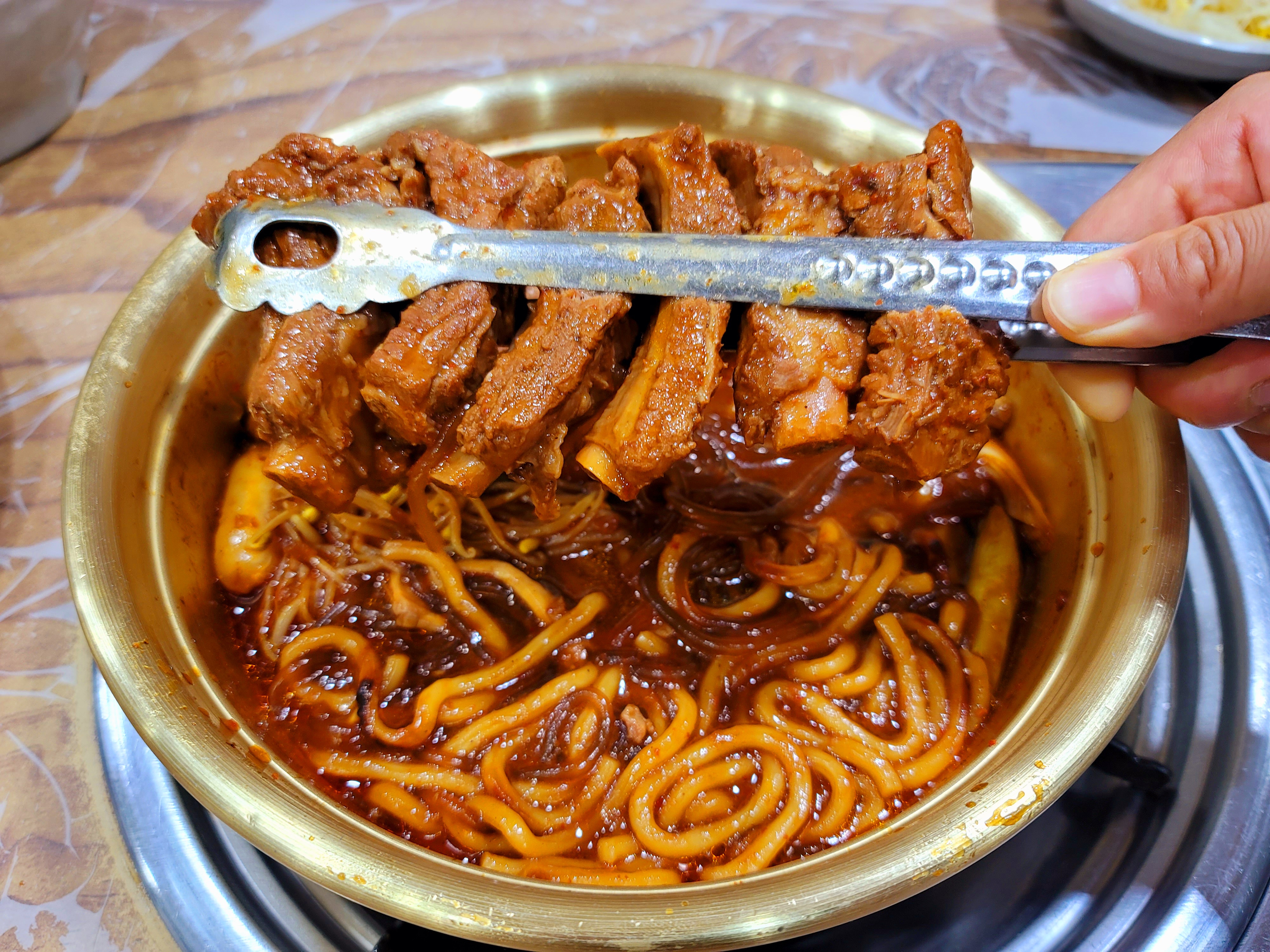 두꺼비 식당
