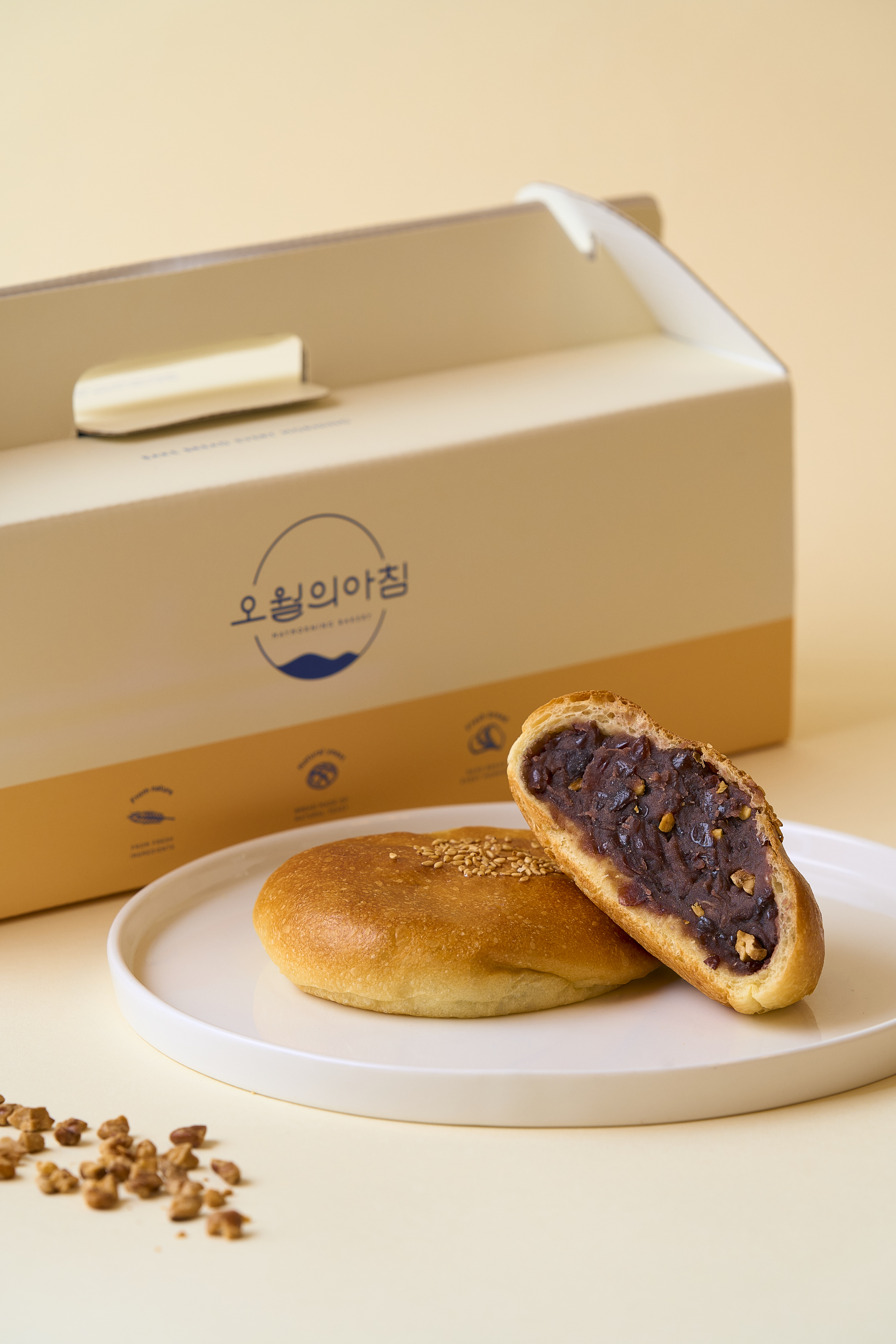 오월의아침